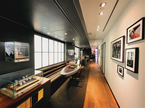 breitling china limited causeway bay